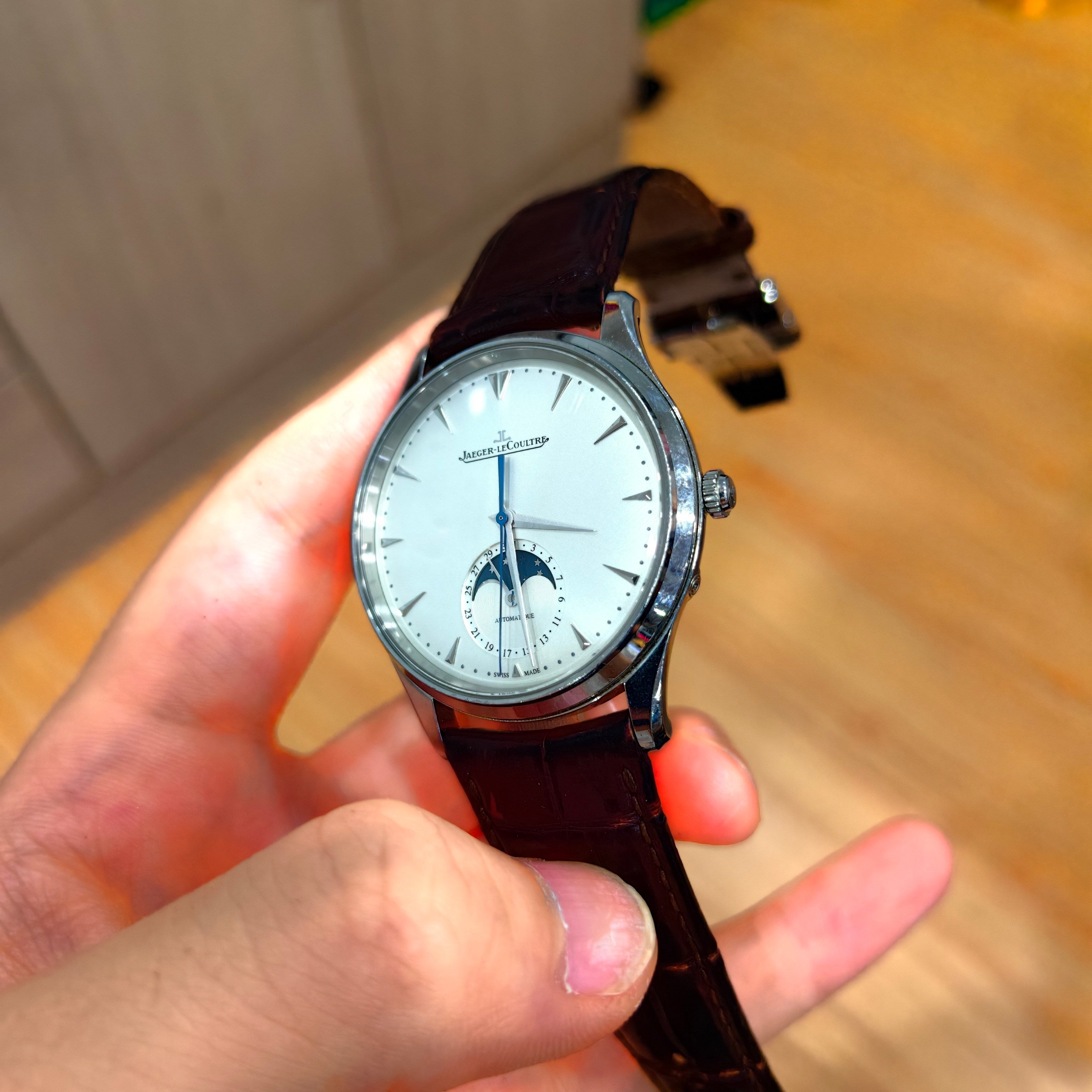 Jaeger LeCoultre Master Automatic (self-winding) watch 39MM Q1368420