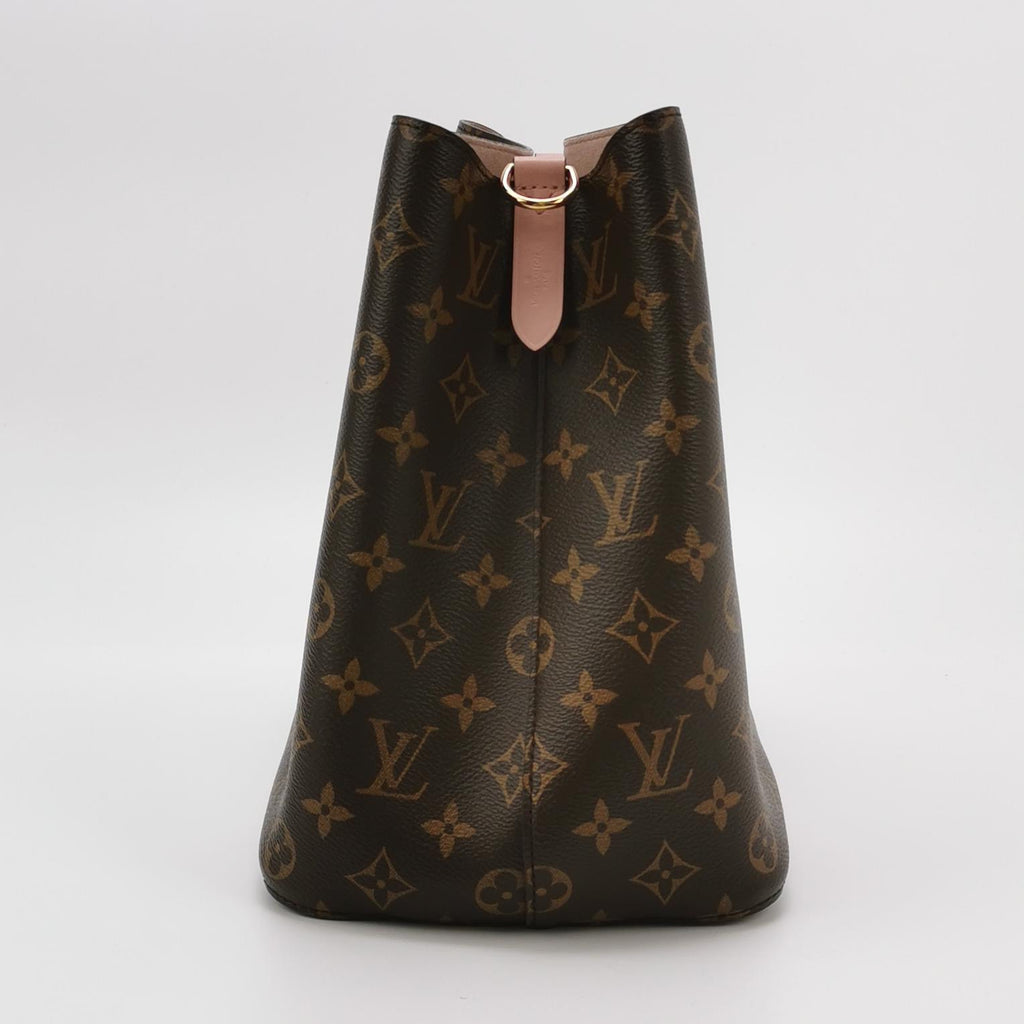 Louis Vuitton Crossbody M44022