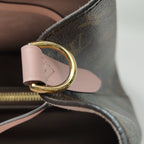 Louis Vuitton Crossbody M44022