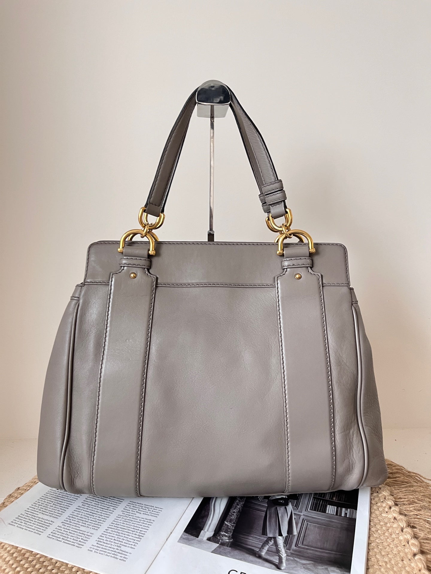 Gucci Leather Gray Satchel