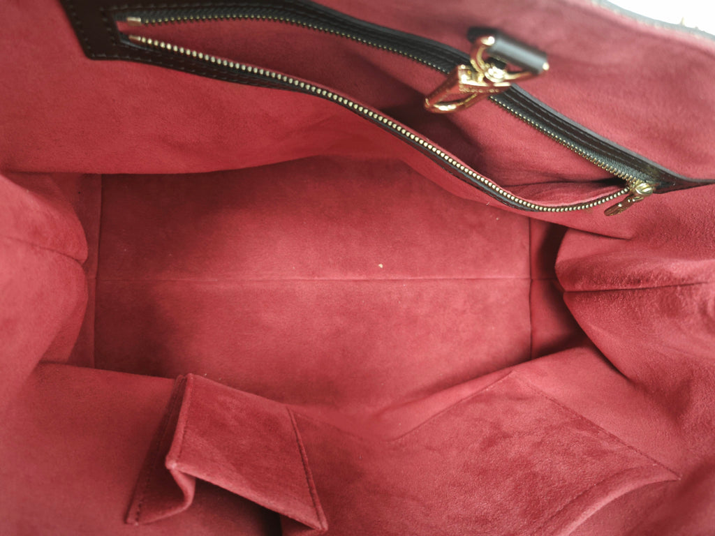 Louis Vuitton Shoulder Bag