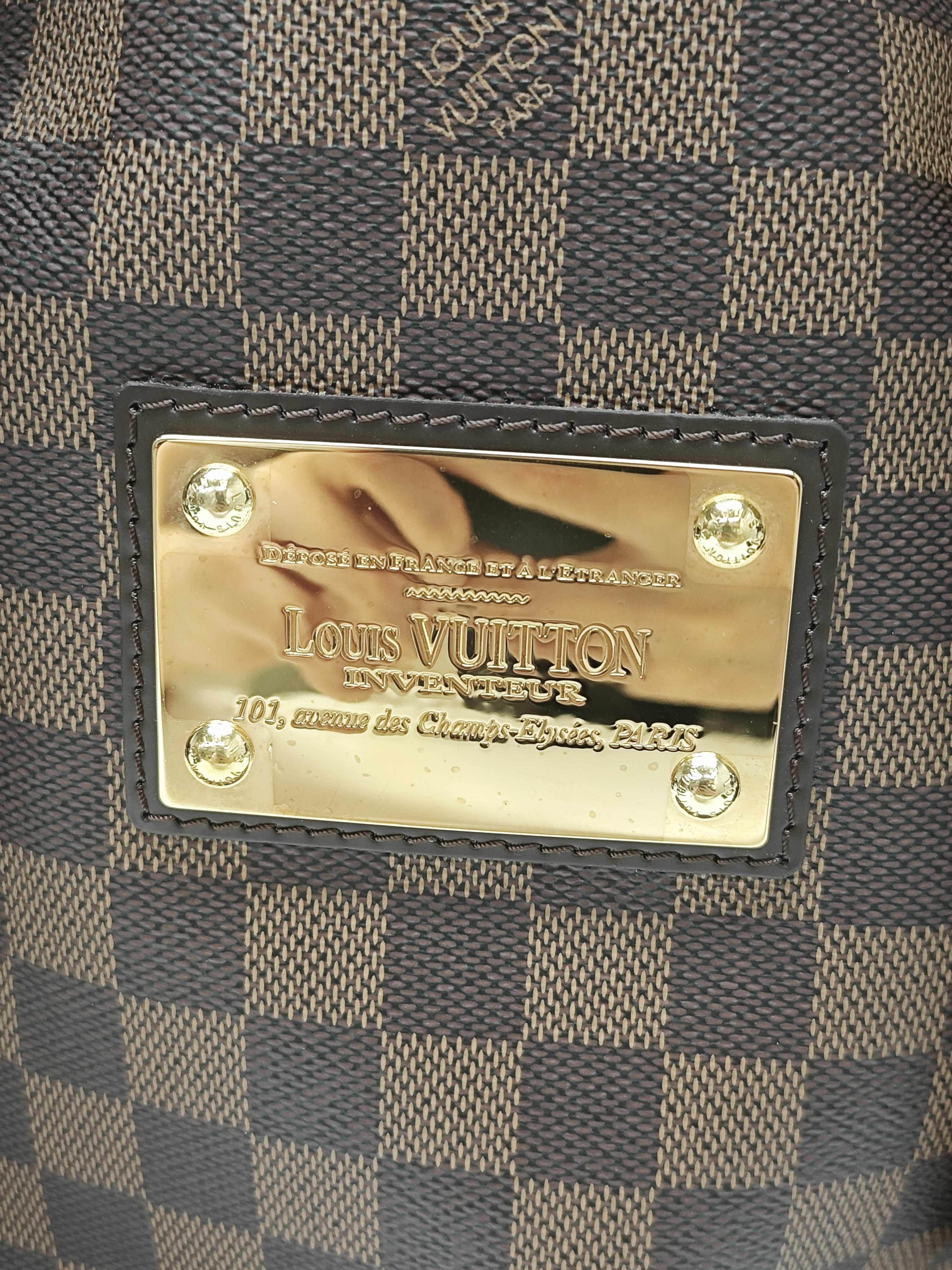 Louis Vuitton Shoulder Bag