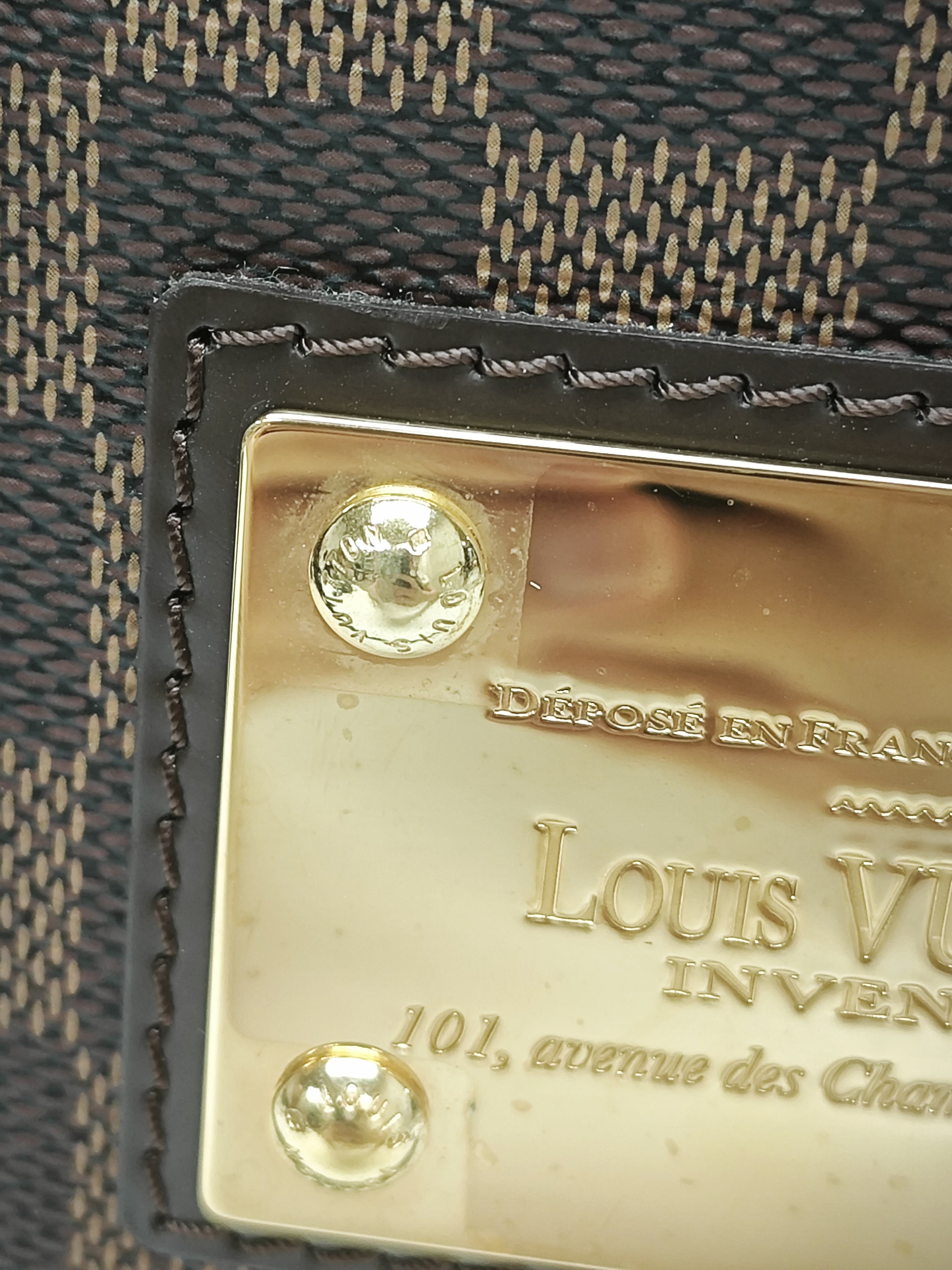 Louis Vuitton Shoulder Bag