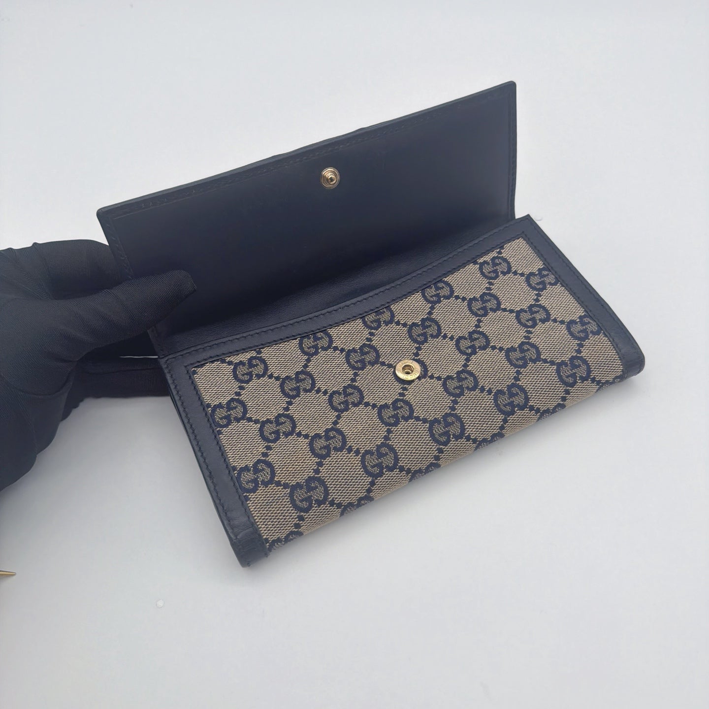 Gucci Black