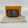 Louis Vuitton Clutch