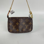 Louis Vuitton Clutch