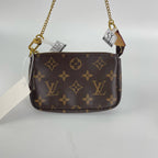 Louis Vuitton Clutch