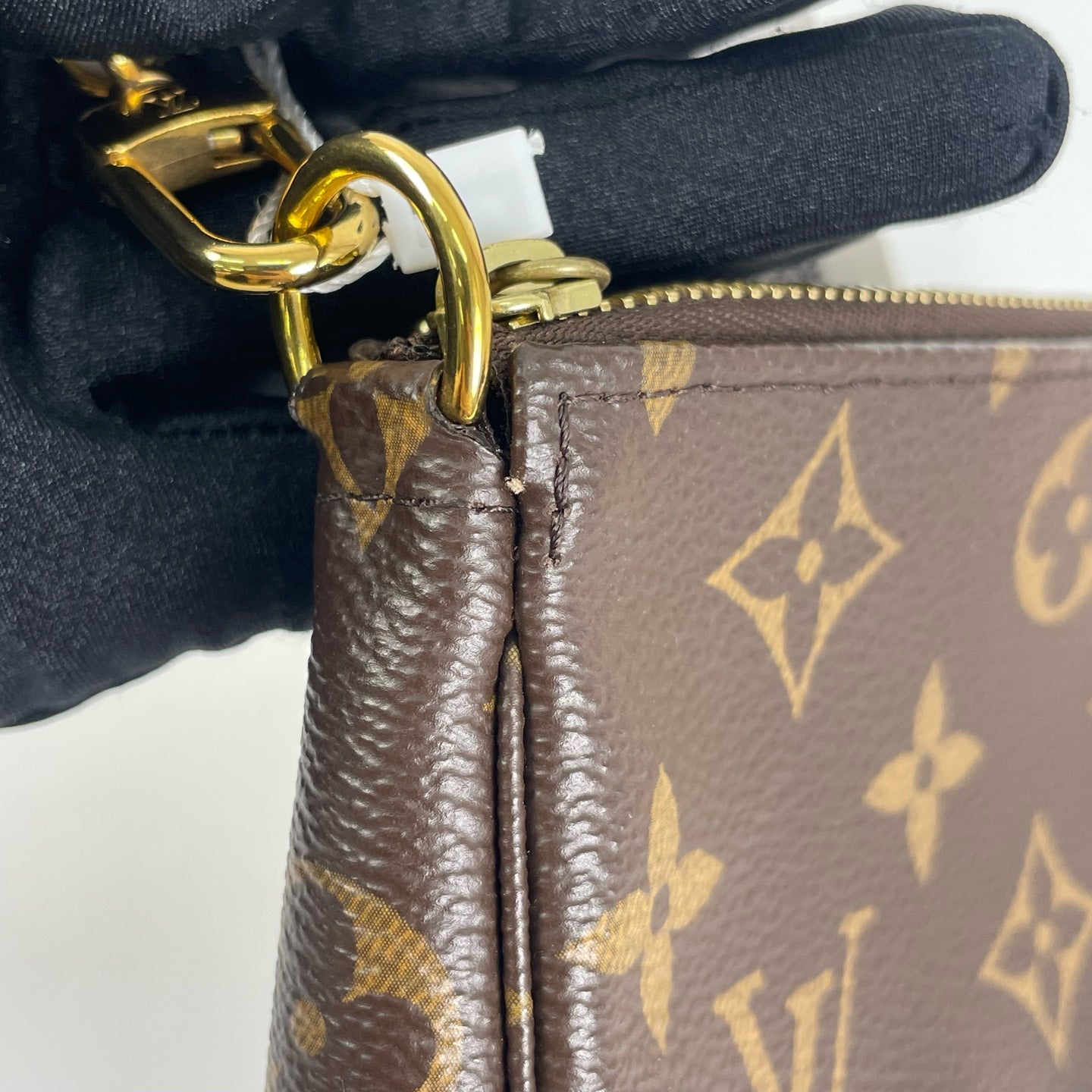 Louis Vuitton Clutch