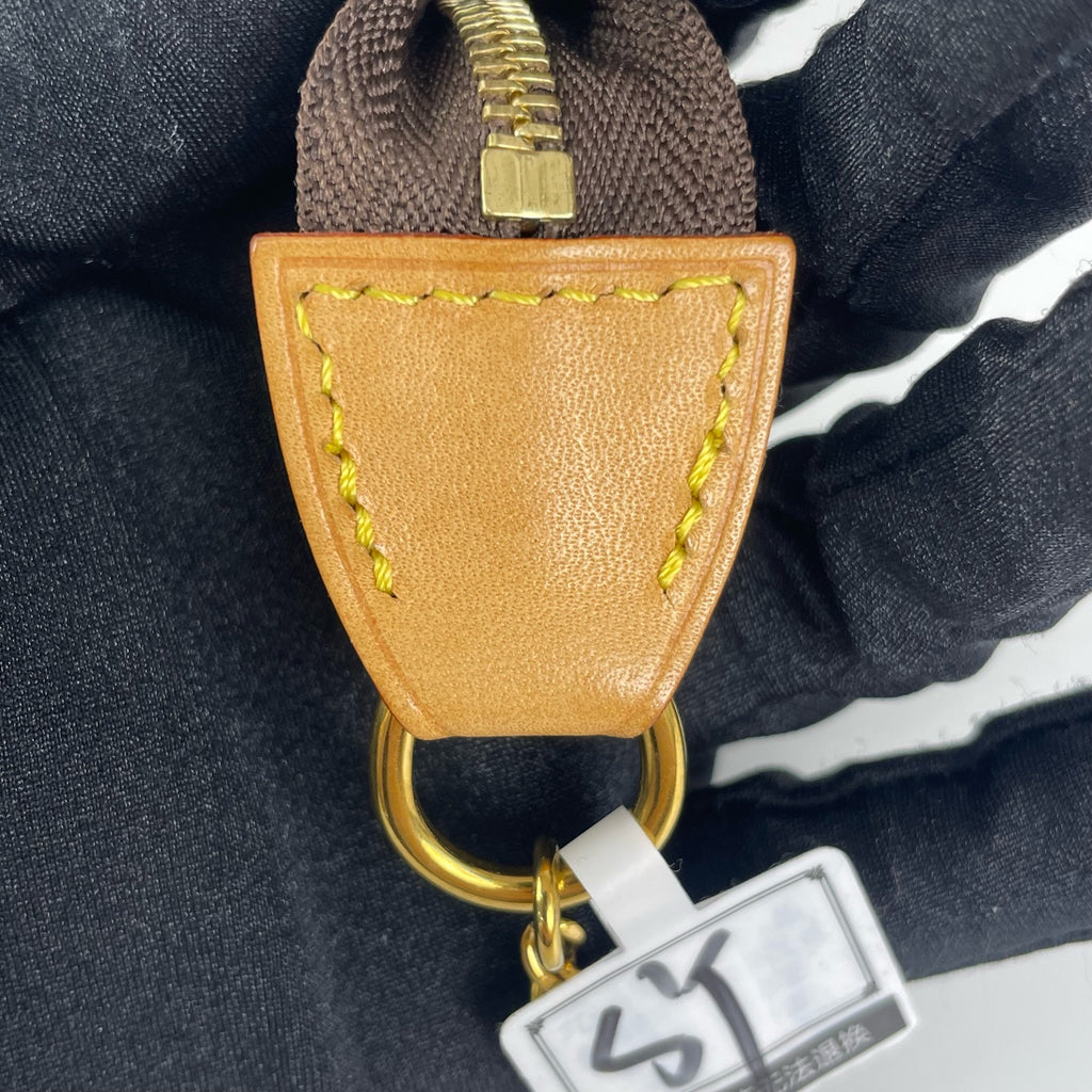 Louis Vuitton Clutch