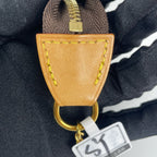 Louis Vuitton Clutch
