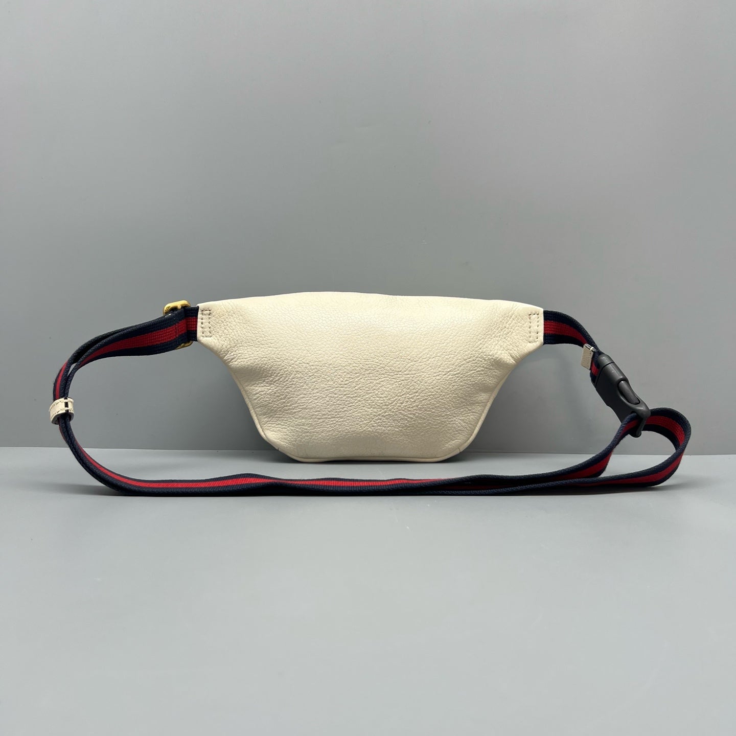 Gucci White Sling Bag
