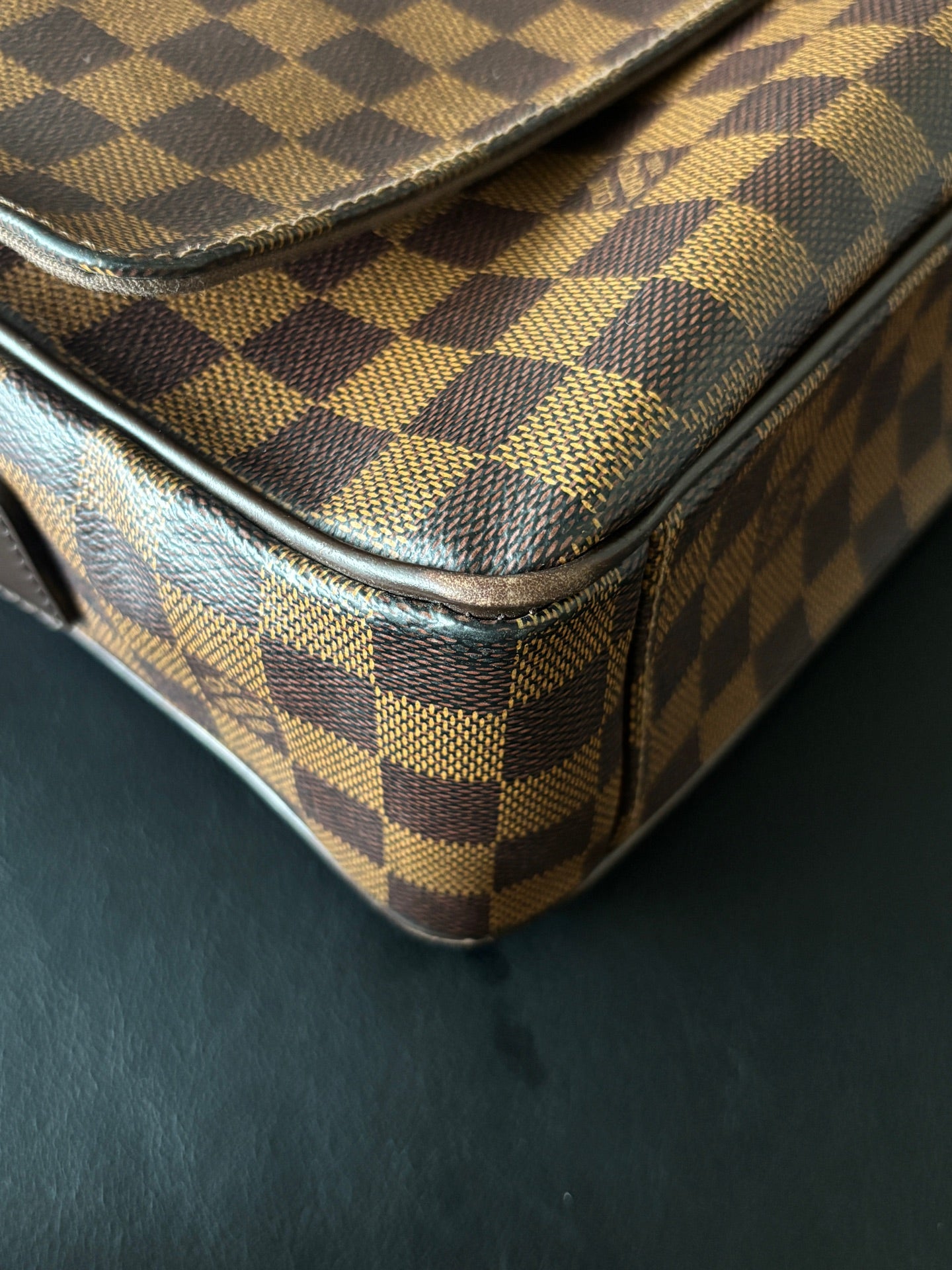 Louis Vuitton Crossbody