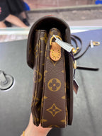 Louis Vuitton Pochette Métis Canvas Messenger Bag M44875