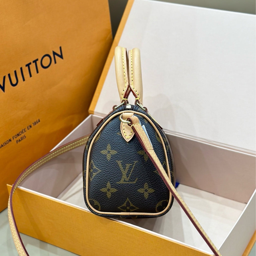 Louis Vuitton Crossbody