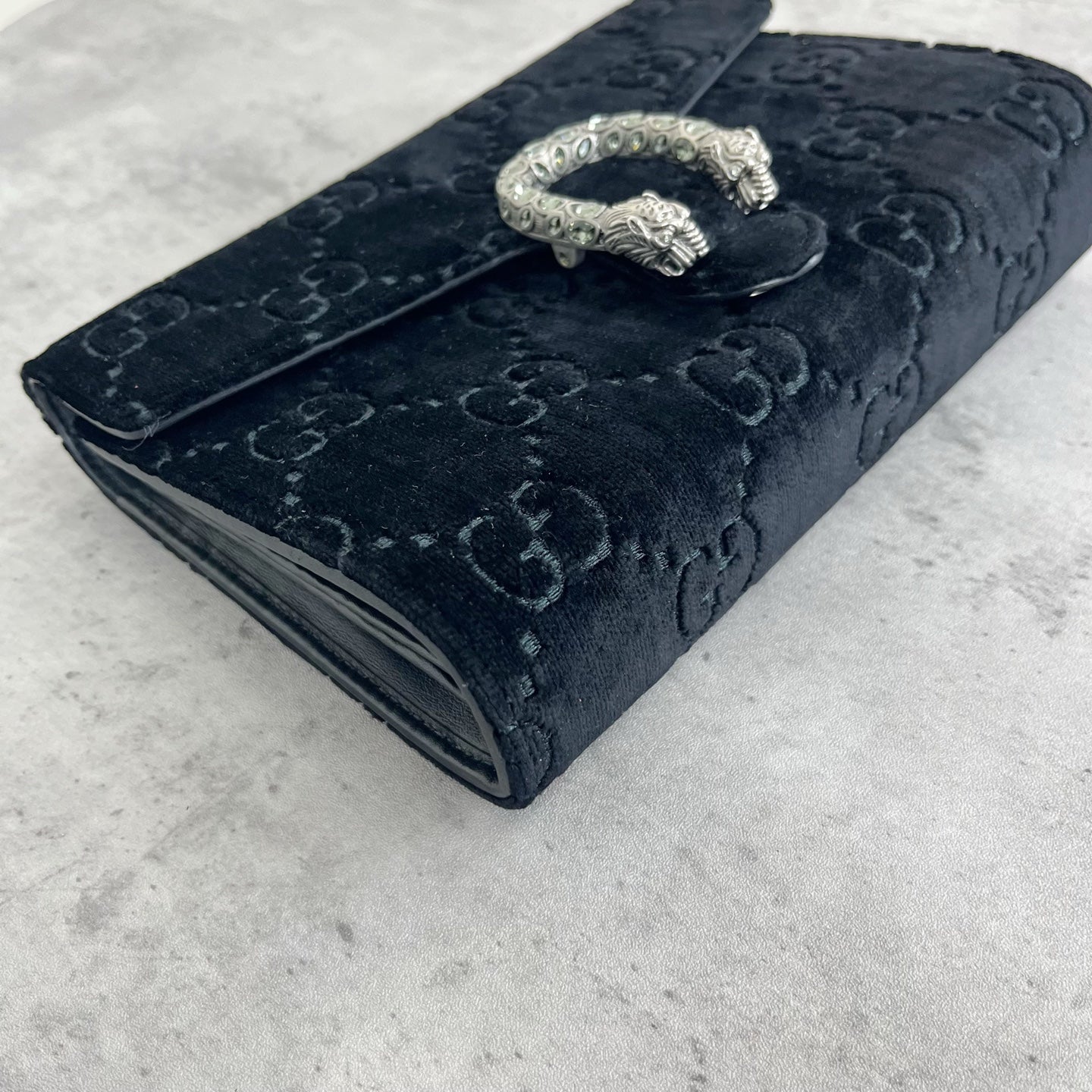 Gucci Velvet Black 401231-9JTPN-8176