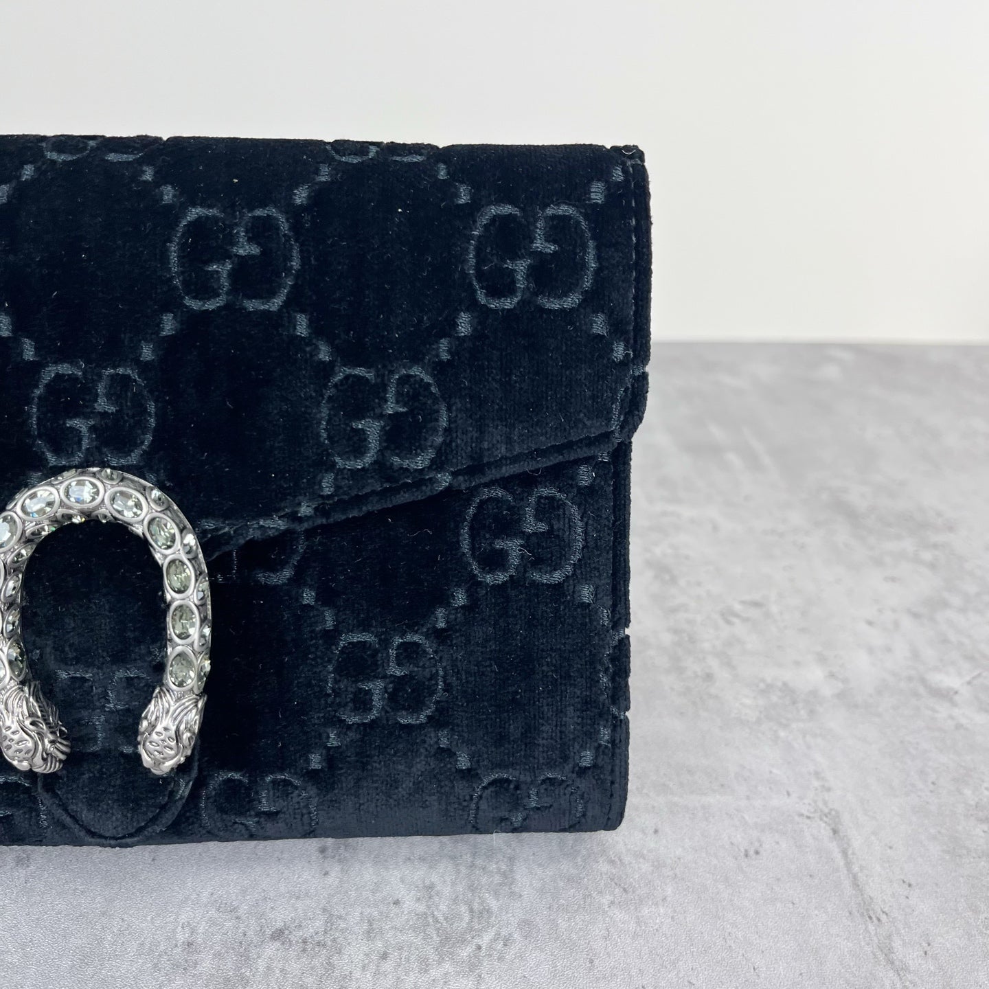 Gucci Velvet Black 401231-9JTPN-8176