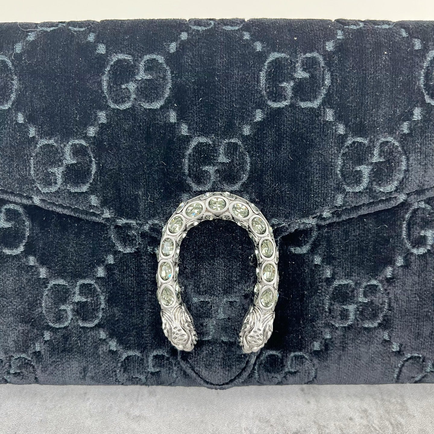 Gucci Velvet Black 401231-9JTPN-8176