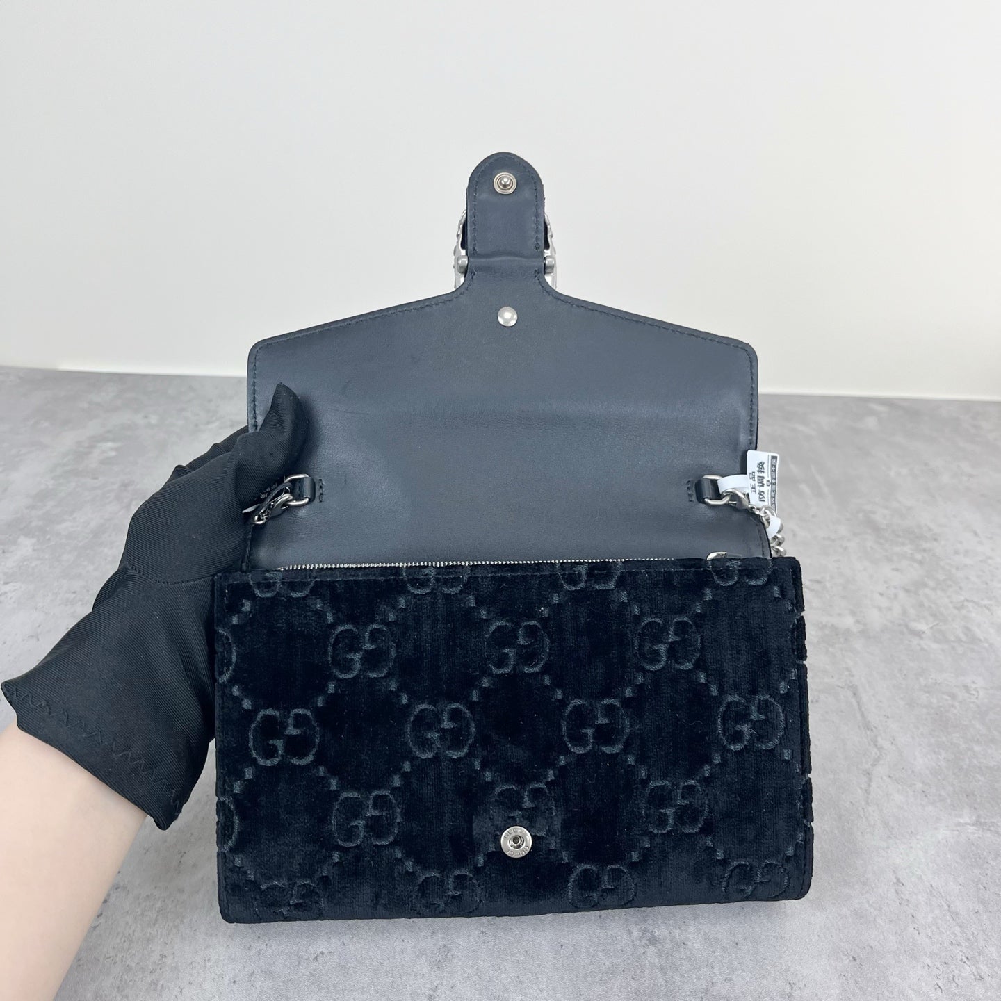 Gucci Velvet Black 401231-9JTPN-8176