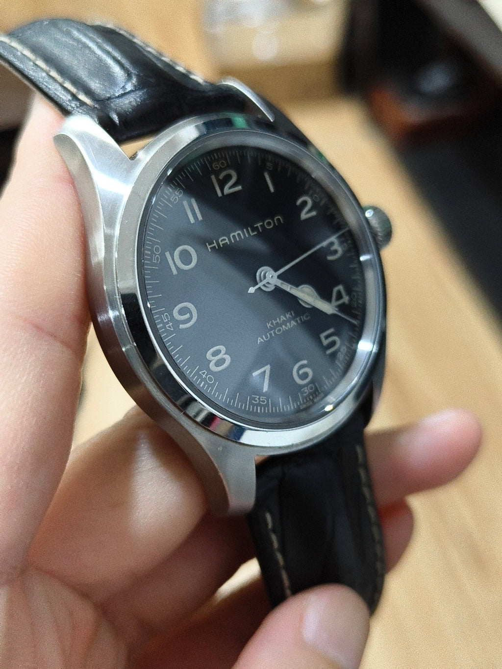 Hamilton Khaki Field Uniform Automatic (self-winding) watch 42 millimeters H70605731