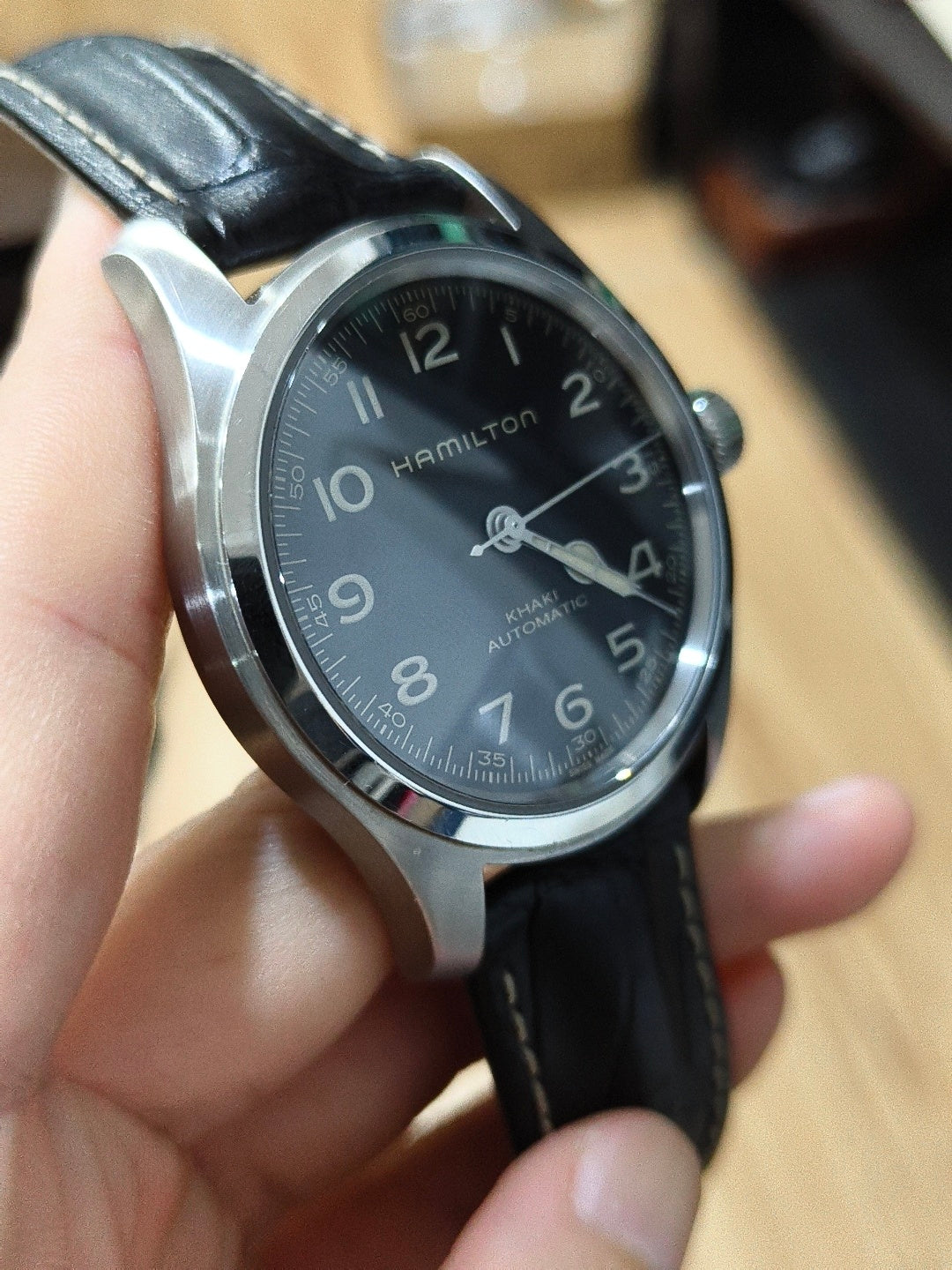 Hamilton Khaki Field Uniform Automatic (self-winding) watch 42 millimeters H70605731