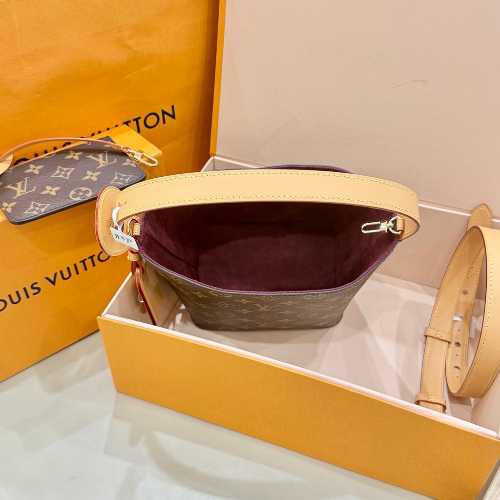 Louis Vuitton Crossbody
