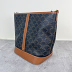 Celine Medium-sized bucket bag with a logo print Bucket & Drawstring Bag 191132CAS.04LU