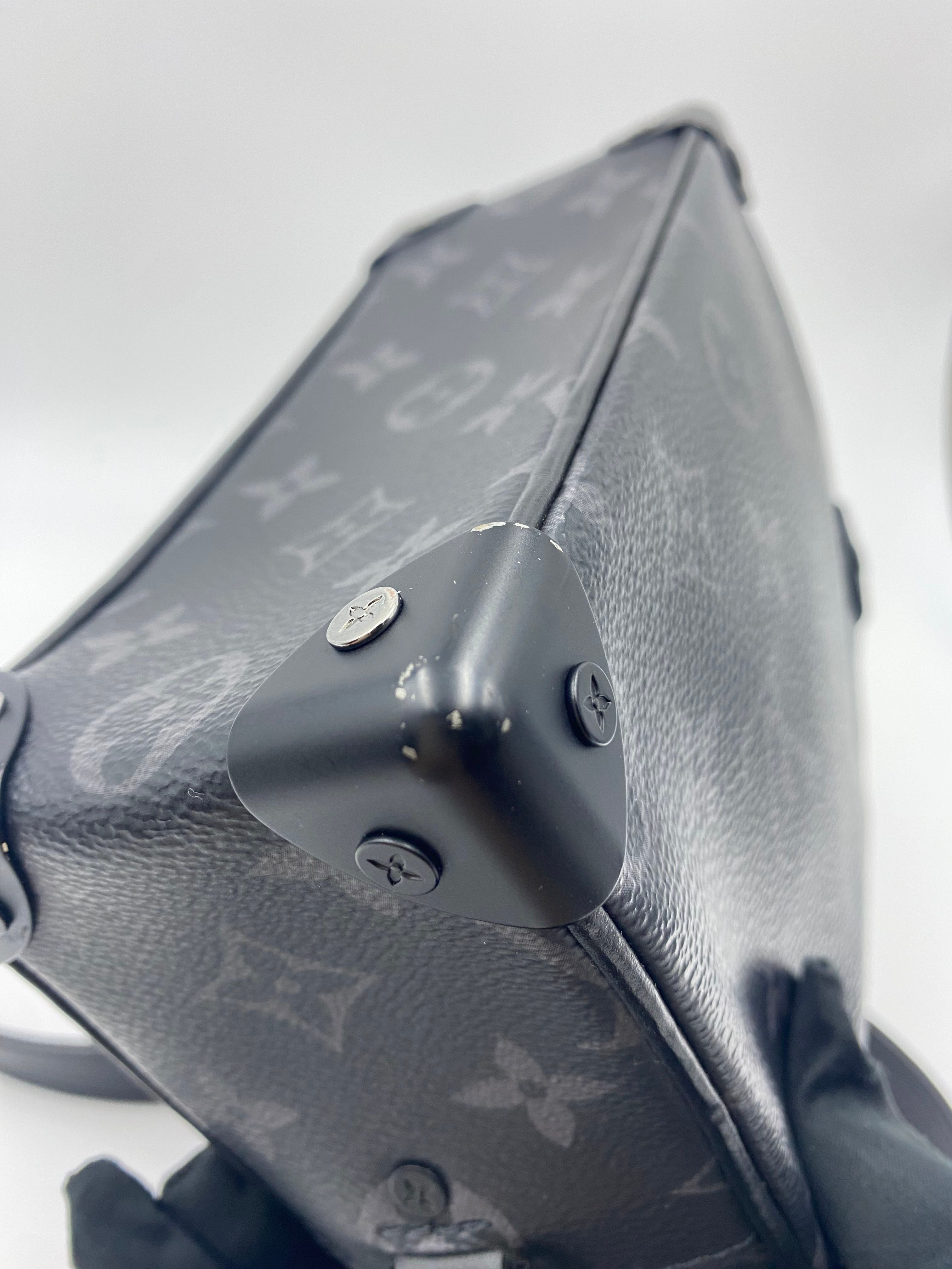 Louis Vuitton Soft Trunk M44735