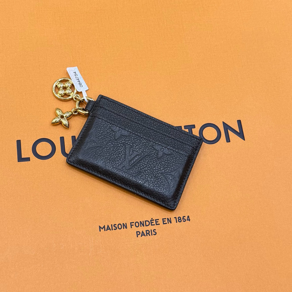 Louis Vuitton Black 10.2 x 7.3 x 0.3