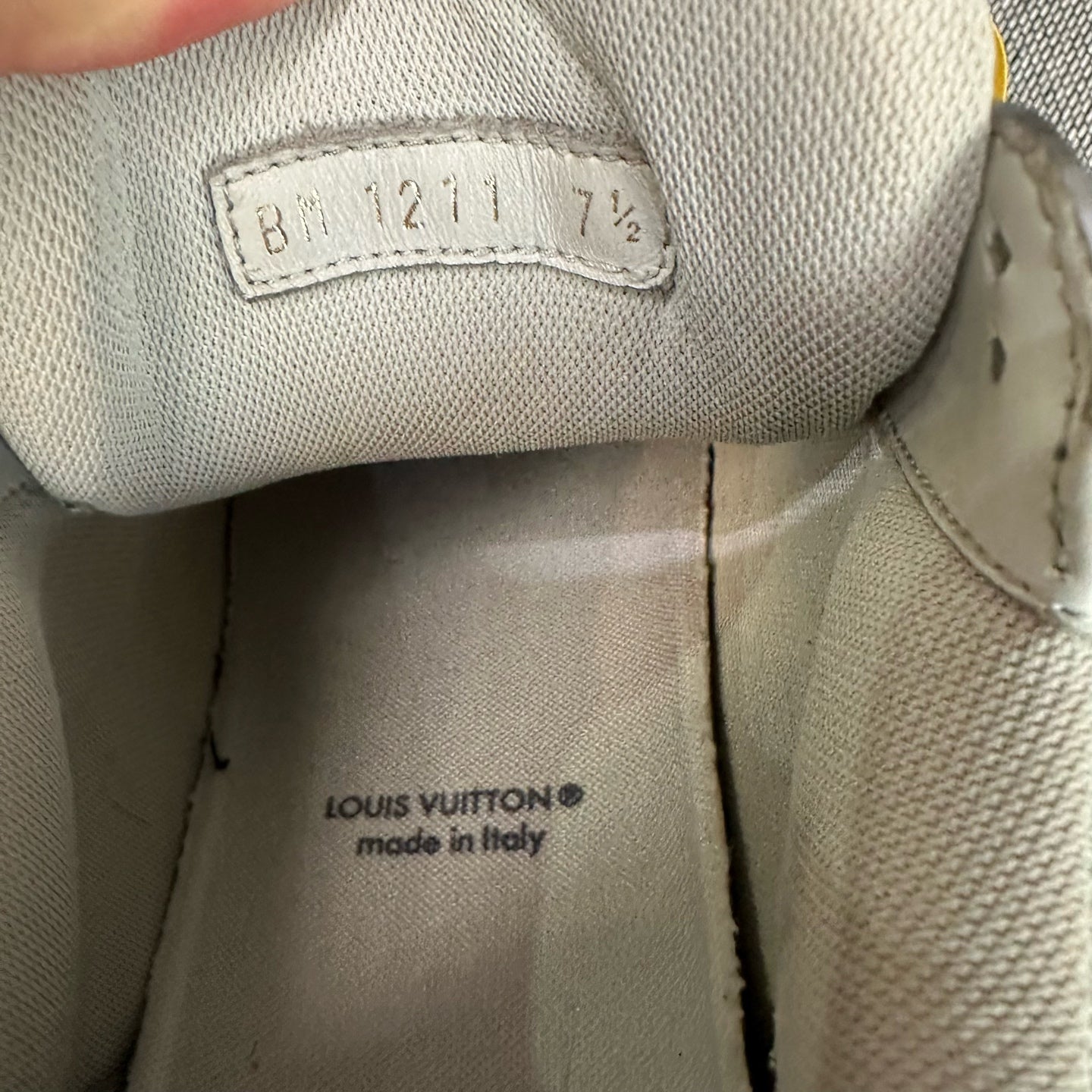 Louis Vuitton Leather Silver Skate shoes