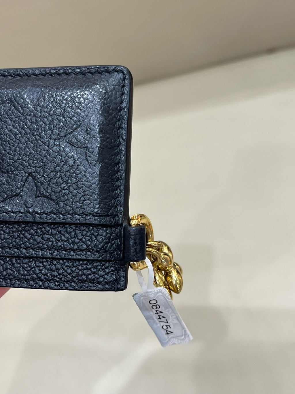 Louis Vuitton Black 10.2 x 7.3 x 0.3