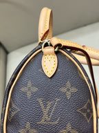 Louis Vuitton Crossbody