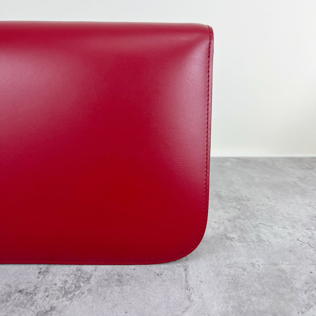 Celine Classic Medium-Size Polished Calfskin Handbag Leather Red 189173DLS.27ED