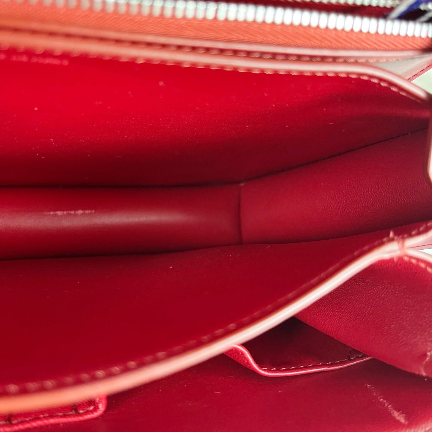 Celine Classic Medium-Size Polished Calfskin Handbag Leather Red 189173DLS.27ED