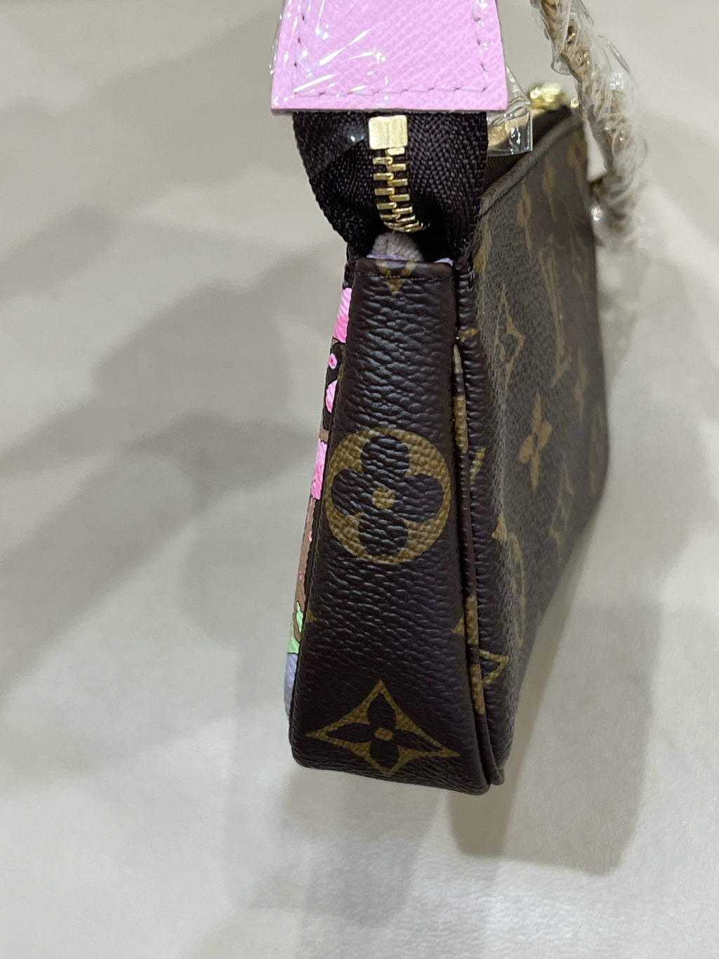 Louis Vuitton M45905