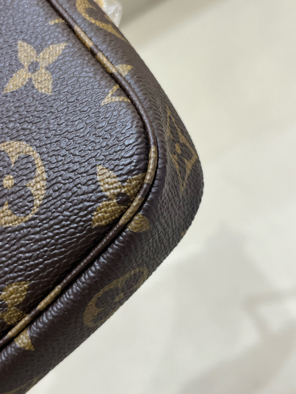 Louis Vuitton M45905