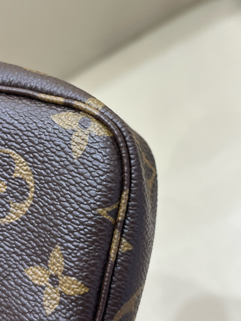 Louis Vuitton M45905