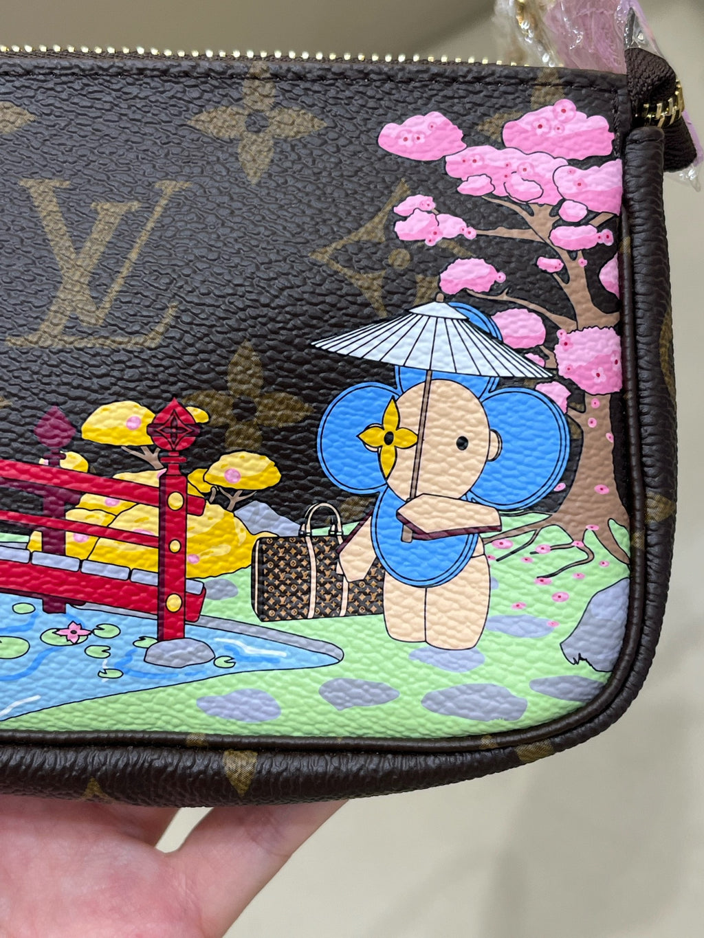 Louis Vuitton M45905