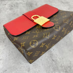 Louis Vuitton M44322