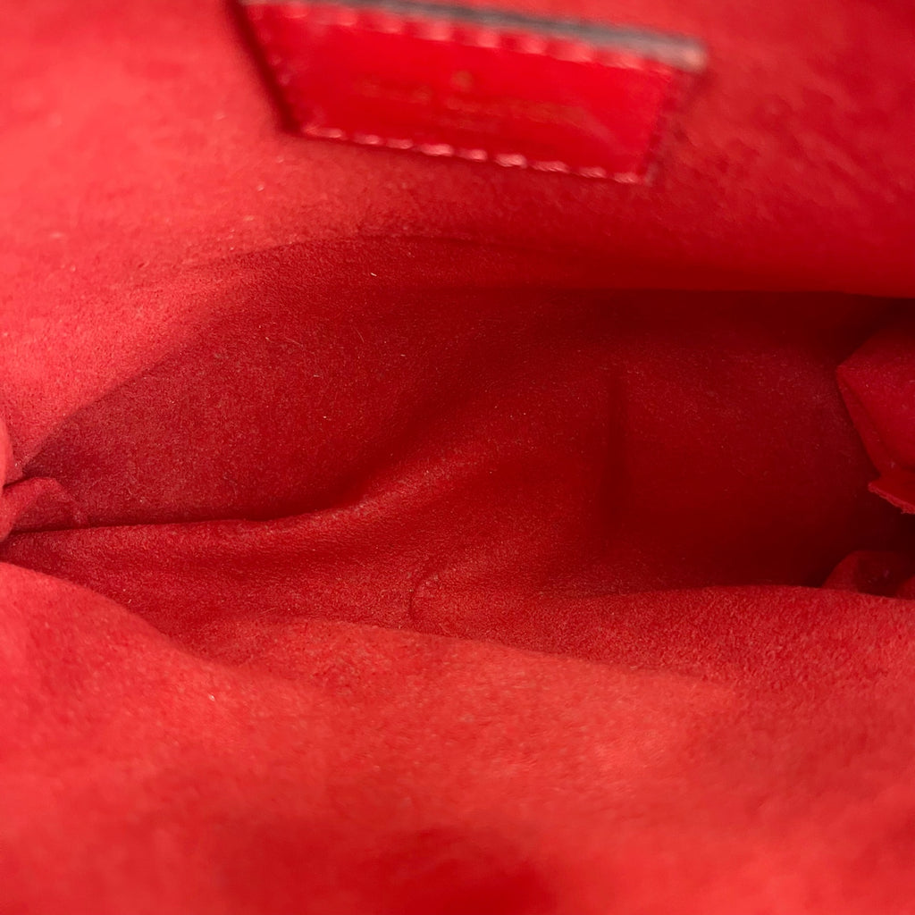 Louis Vuitton M44322
