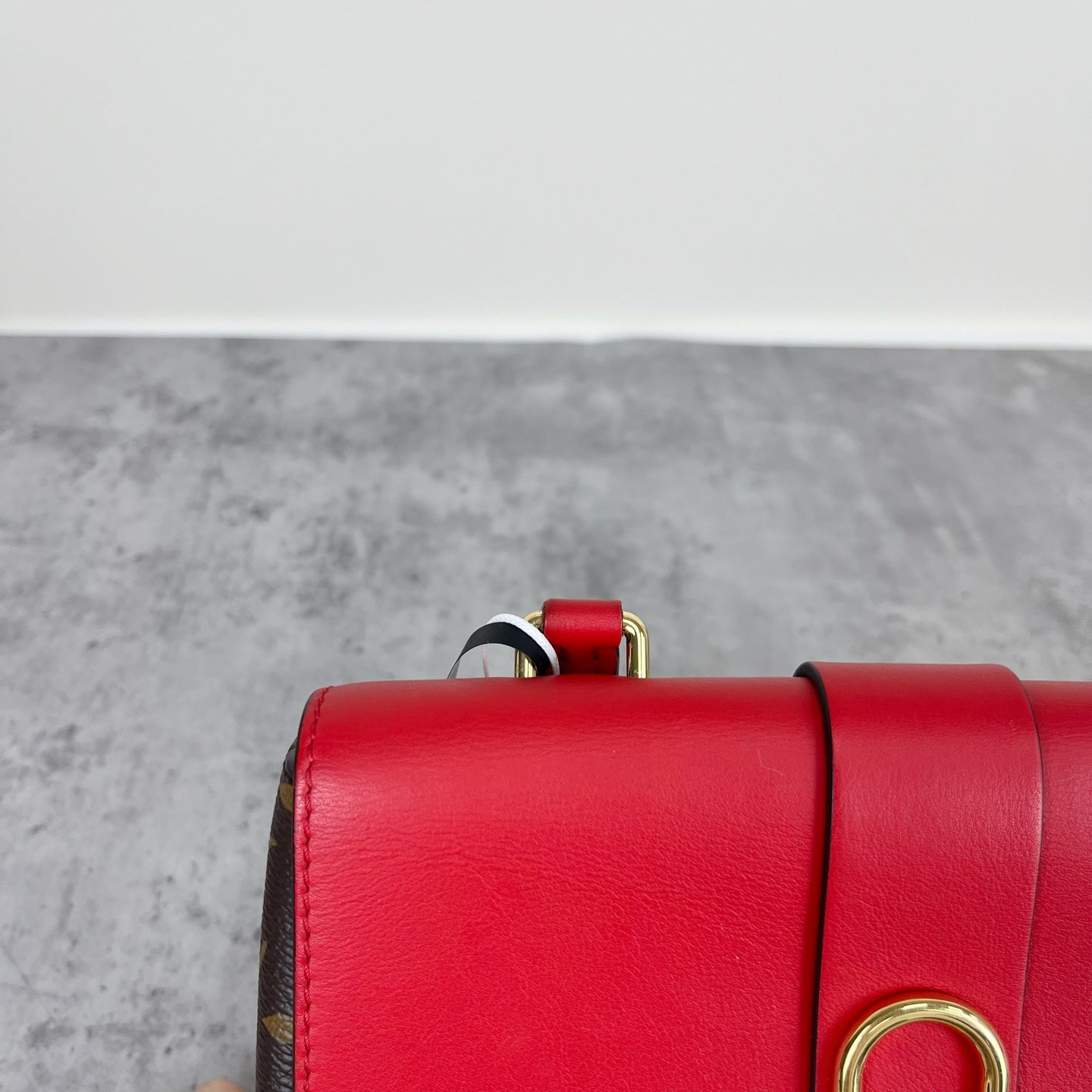 Louis Vuitton M44322