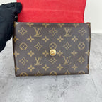 Louis Vuitton M44322