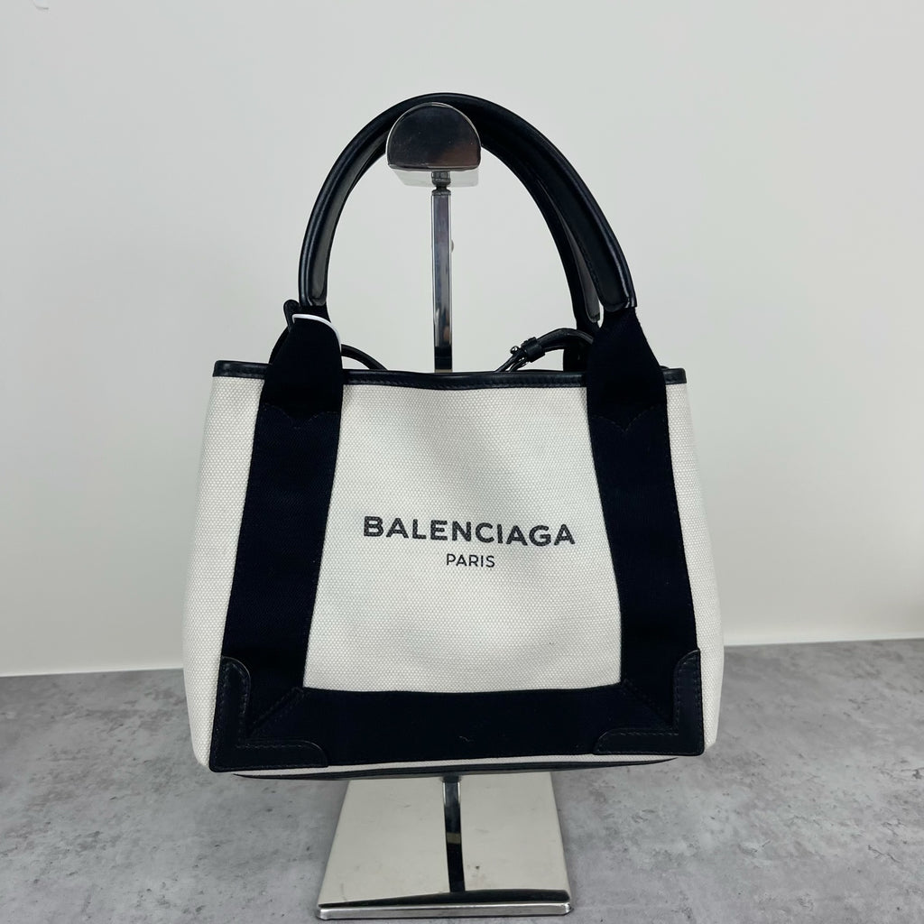 Balenciaga NAVY Canvas 3903462HH3N9260