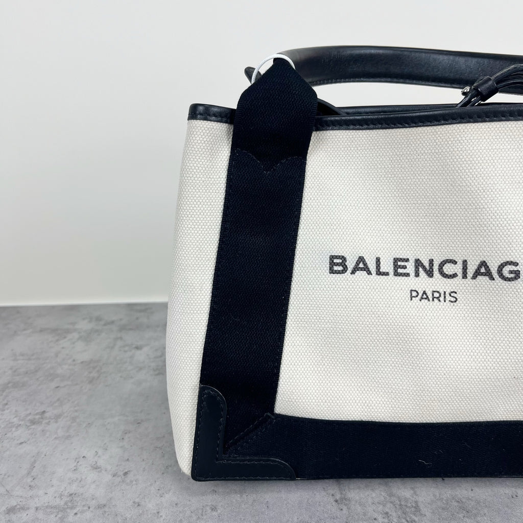 Balenciaga NAVY Canvas 3903462HH3N9260