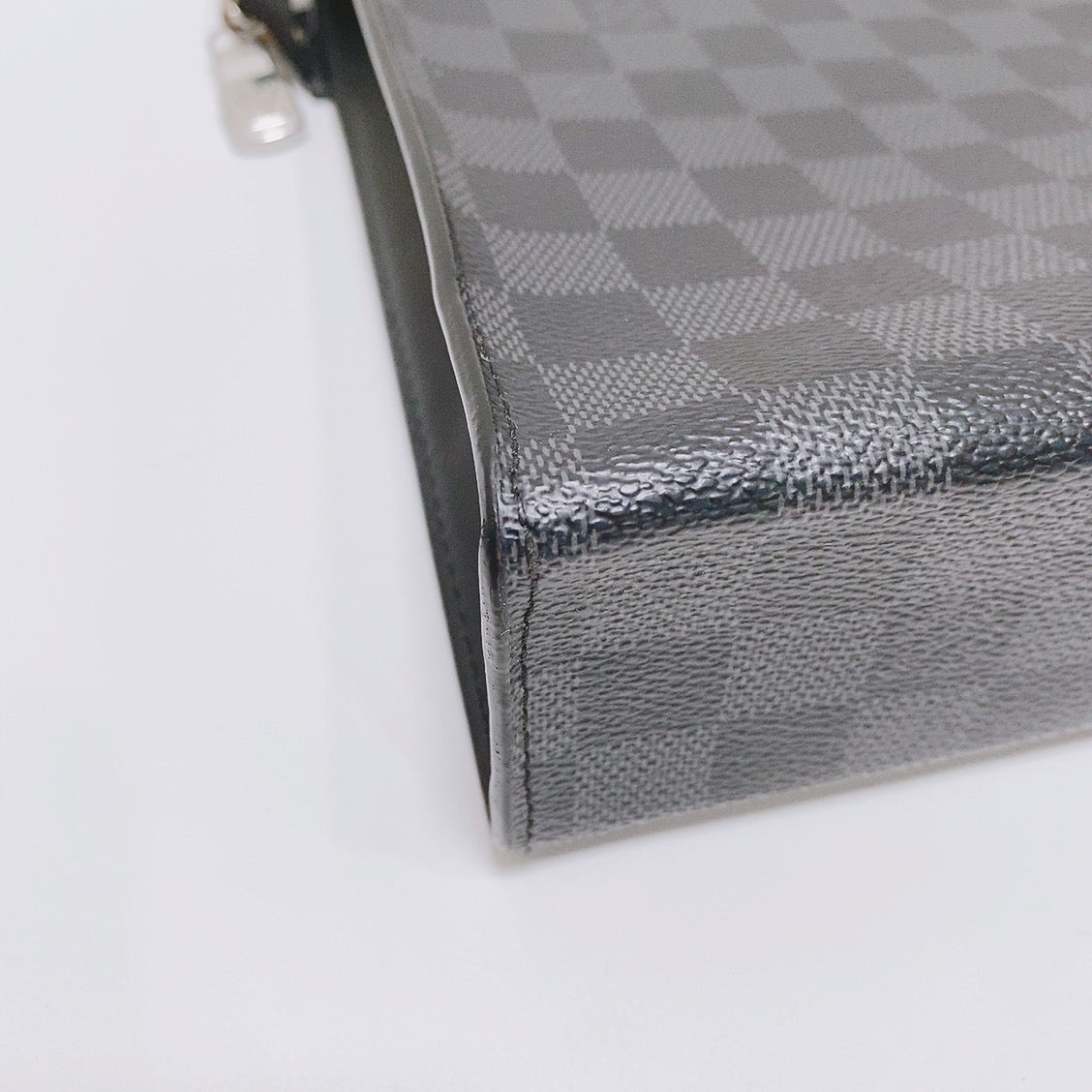 Louis Vuitton Clutch