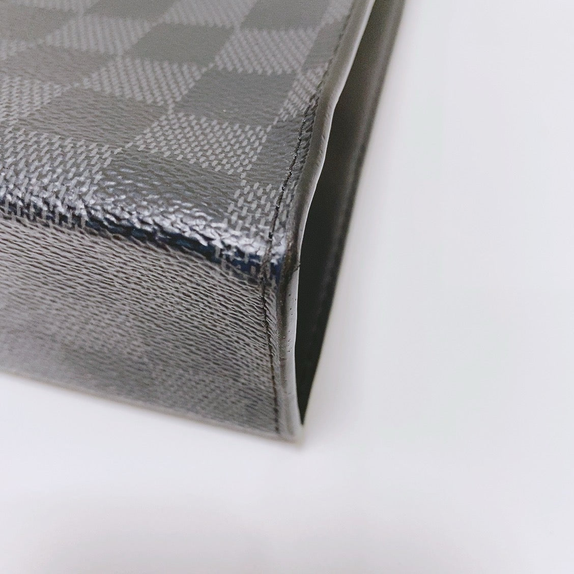 Louis Vuitton Clutch