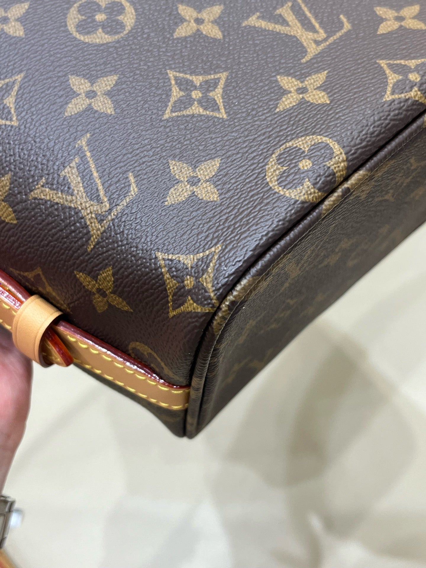 Louis Vuitton Crossbody