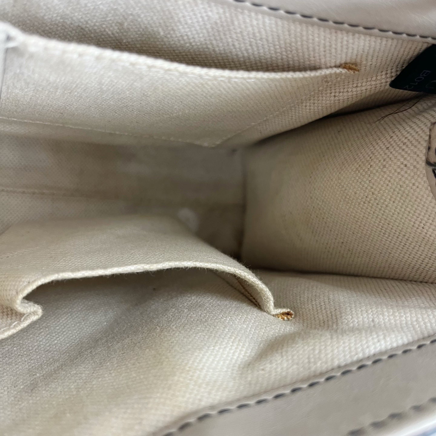 Gucci White