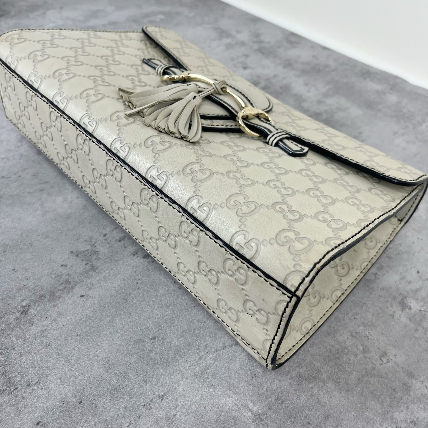 Gucci White