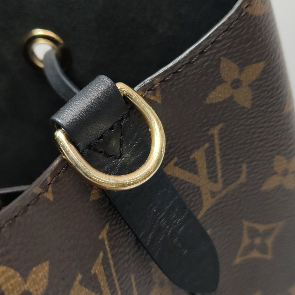 Louis Vuitton Néonoé Other Crossbody M44020