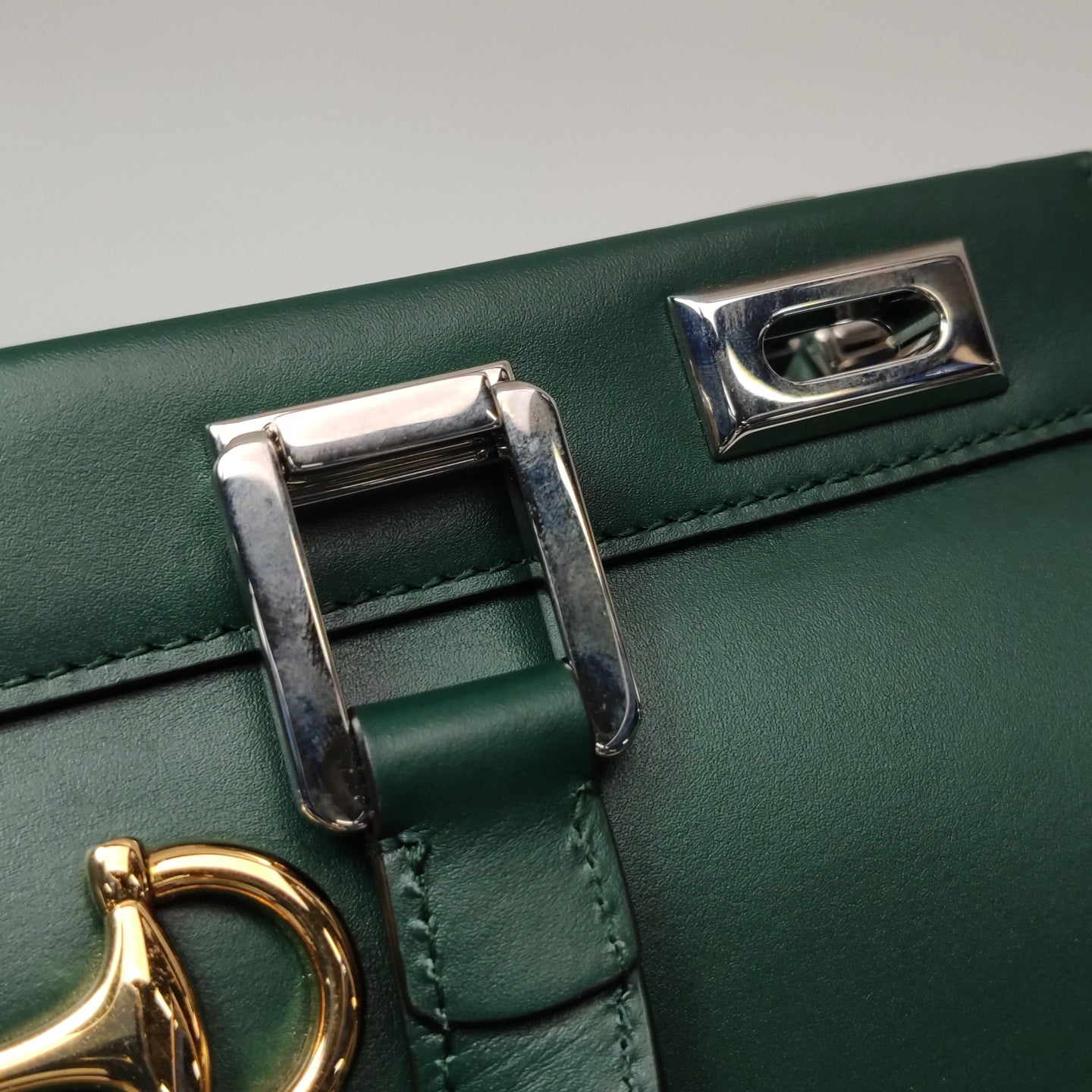 Gucci Crossbody 5647141B90X3154